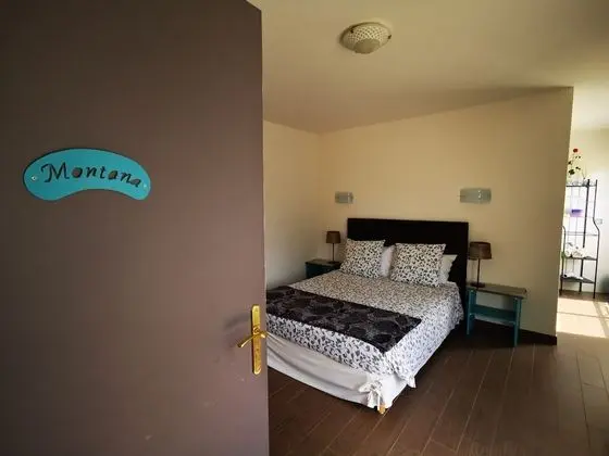 Standard Tek Büyük Yataklı Oda, Banyolu/Duşlu, Bahçe Manzaralı (Mobilité réduite)