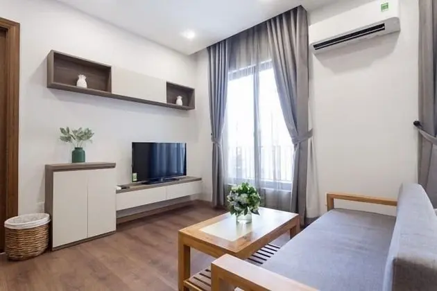 Basic Stüdyo, 1 Büyük (Queen) Boy Yatak, Küçük Mutfak, Nehir Manzaralı