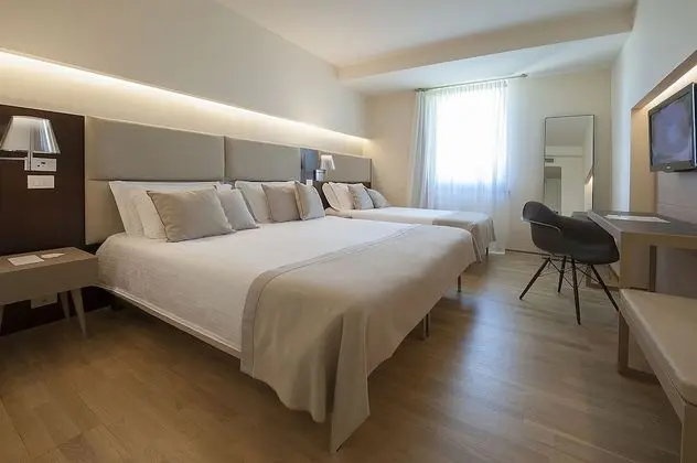 Superior Üç Kişilik Oda