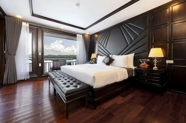 Princess Suite with Private Balcony