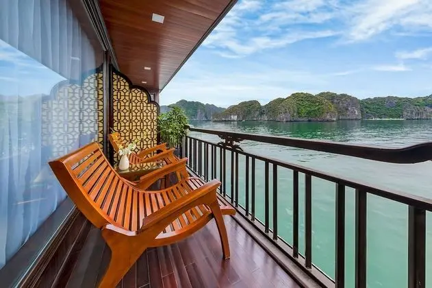 Princess Suite with Private Balcony