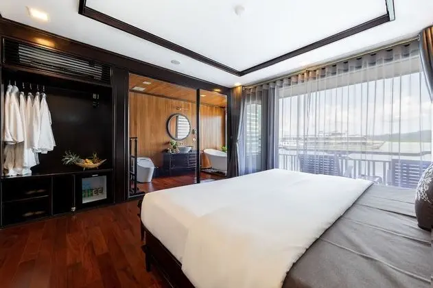 Princess Suite with Private Balcony