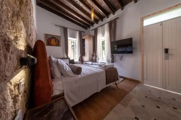 Deluxe Tek Büyük Yataklı Oda, Veranda (Bellini)