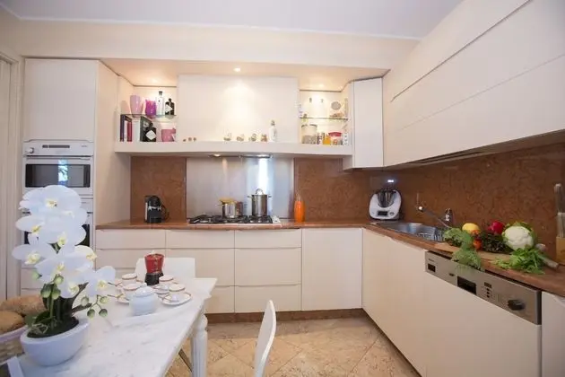 Villa, 4 Yatak Odası, Kişiye Özel Havuzlu, Göl Manzaralı