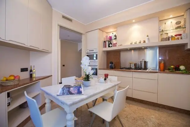 Villa, 4 Yatak Odası, Kişiye Özel Havuzlu, Göl Manzaralı