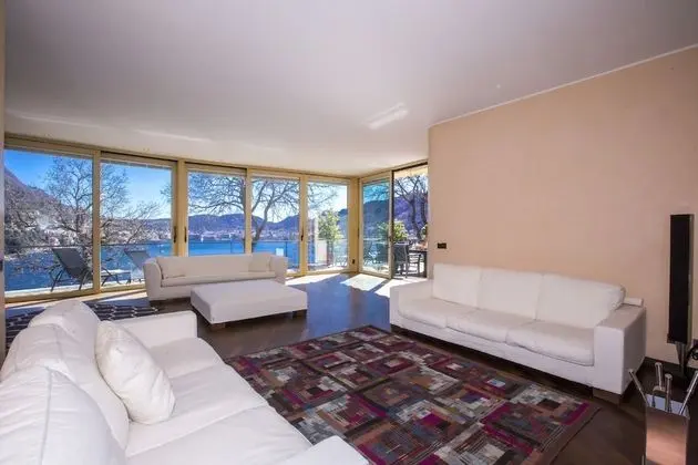 Villa, 4 Yatak Odası, Kişiye Özel Havuzlu, Göl Manzaralı