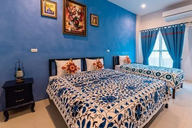 Deluxe Triple Room with Mountain View (FES)