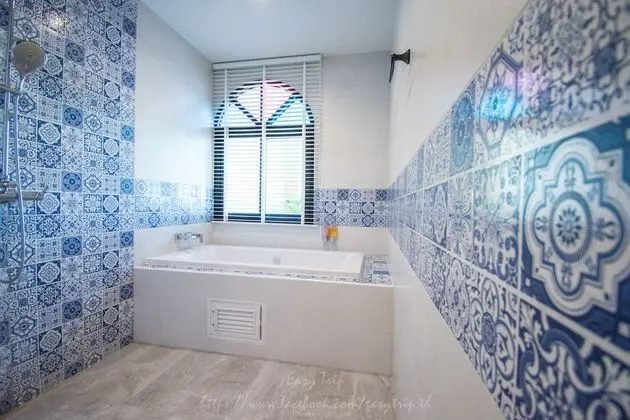 RABAT SUITE