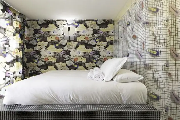 Tek Büyük Yataklı Oda, Balkon, Deniz Manzaralı (1st Floor)