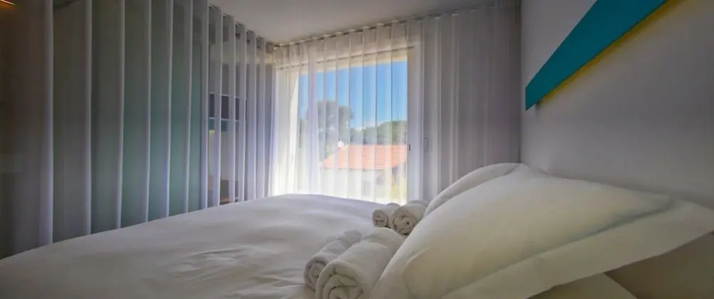 Tek Büyük Yataklı Oda (Pine Wood Side 1st Floor)