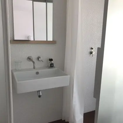Tek Büyük Yataklı Oda (Pine Wood Side 1st Floor)