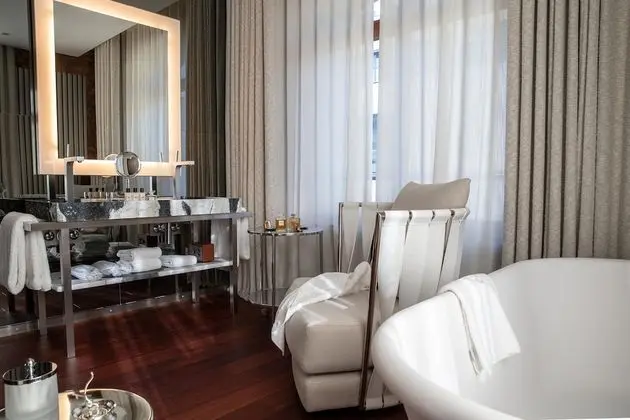 Eden Suite