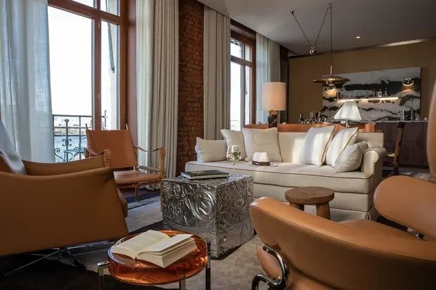 Eden Suite