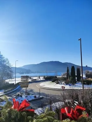 Tek Büyük Yataklı Oda, Göl Manzaralı