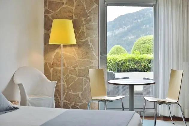 Tek Büyük veya İki Ayrı Yataklı Oda, Vadi Manzaralı (Prestige)