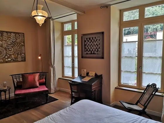 Exclusive Tek Büyük Yataklı Oda, Banyolu/Duşlu, Bahçe Manzaralı (Les Indes)