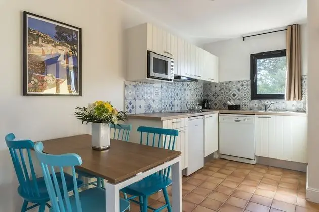 Apart Daire, Bahçe Manzaralı, Zemin Kat (4/6 Persons)