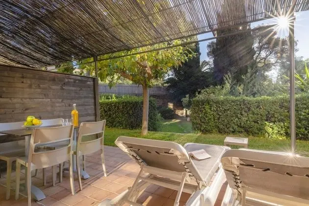Apart Daire, Bahçe Manzaralı, Zemin Kat (4/6 Persons)