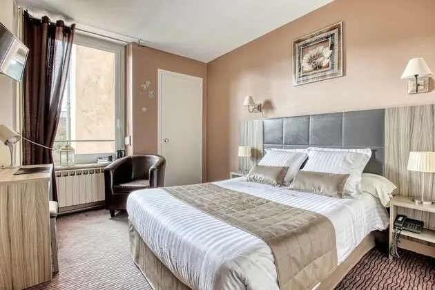 Comfort Tek Büyük Yataklı Oda