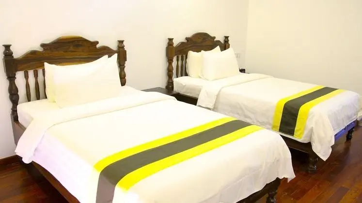 Deluxe İki Ayrı Yataklı Oda, Havuz Manzaralı