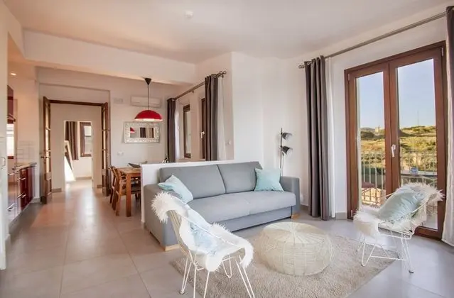 Apart Daire, 2 Yatak Odası, Deniz Manzaralı
