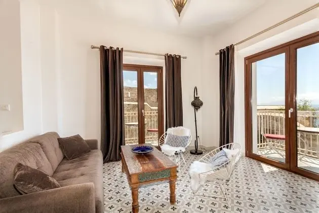 Apart Daire, 2 Yatak Odası, Deniz Manzaralı