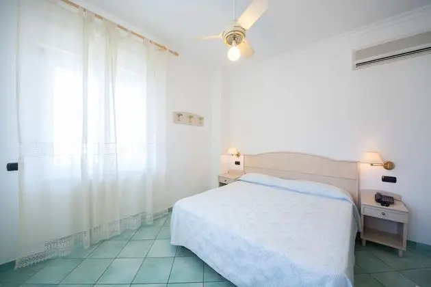 Apart Daire, 1 Çift Kişilik Yatak