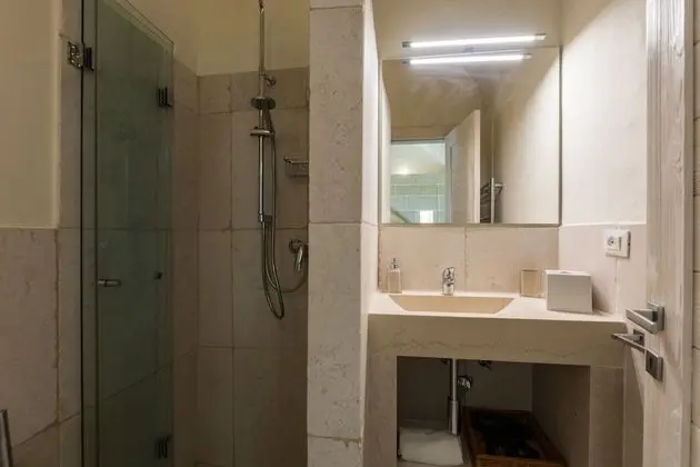 Villa, Birden Çok Yatak Odası (La Residenza)