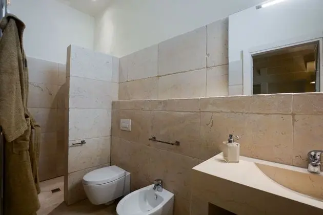 Villa, Birden Çok Yatak Odası (La Residenza)