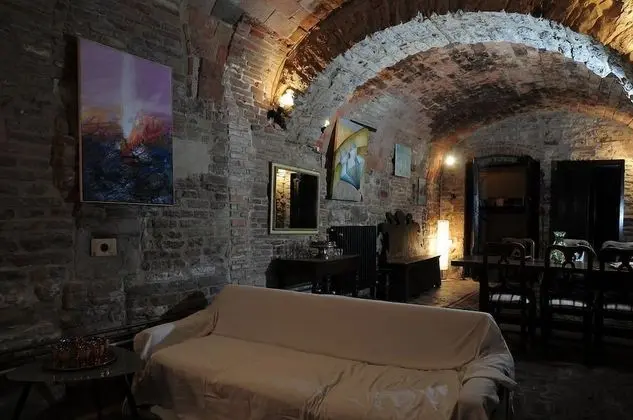 Traditional Ev, 2 Büyük (Queen) Boy Yatak