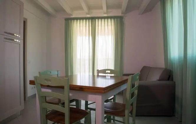 Comfort Apart Daire, 2 Yatak Odası, Mutfak, Bahçe Manzaralı