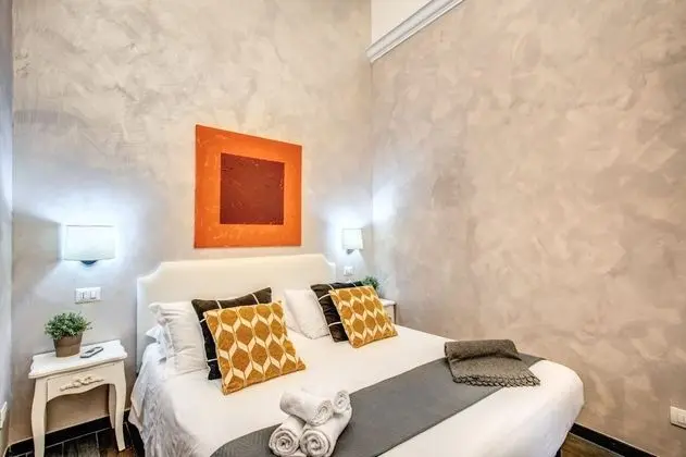 Classic Tek Büyük Yataklı Oda