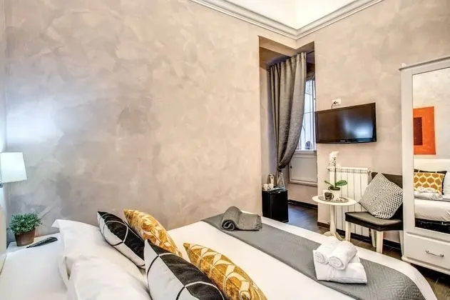 Classic Tek Büyük Yataklı Oda