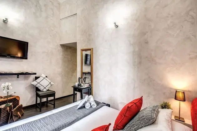 Classic Tek Büyük Yataklı Oda