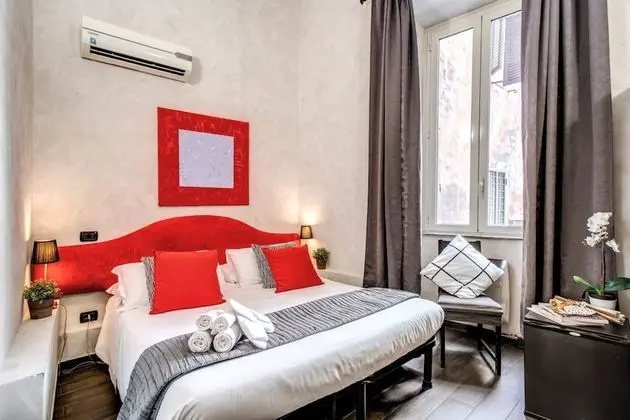 Classic Tek Büyük Yataklı Oda