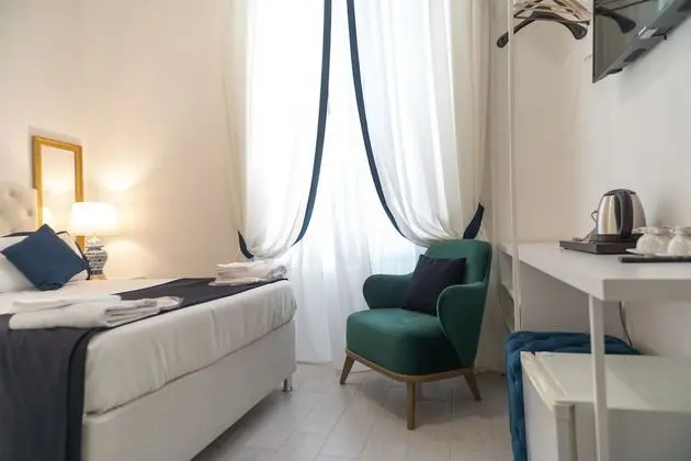 Standard Tek Büyük Yataklı Oda