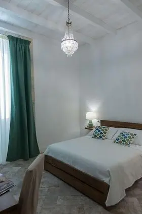 Standard Tek Büyük Yataklı Oda, 1 Büyük (Queen) Boy Yatak, Sigara İçilmez, Buzdolabı