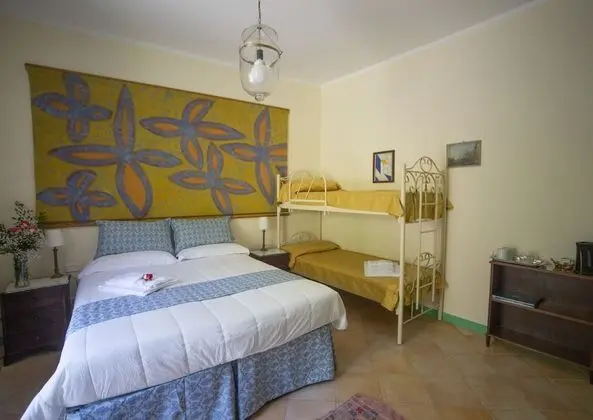 Dört Kişilik Oda (albicocca)