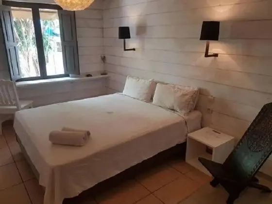 Comfort Tek Büyük Yataklı Oda (Charm Room)