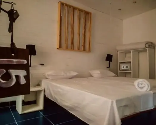 Standard Tek Büyük veya İki Ayrı Yataklı Oda (Standard Room With Balcony)
