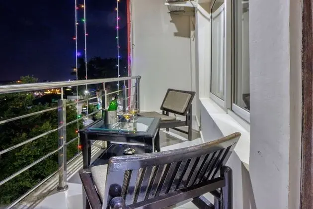Executive Oda, Balkon