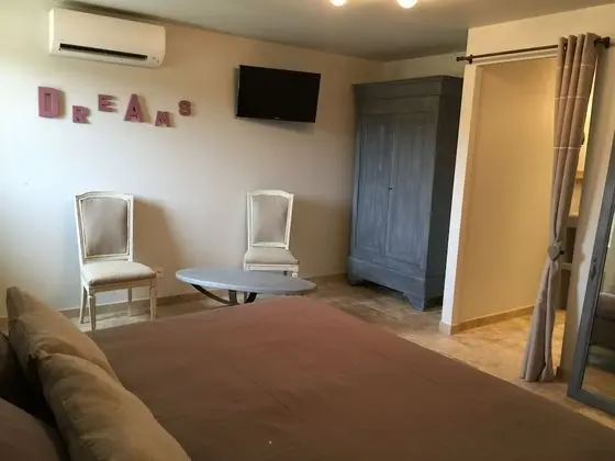 Luxury Oda (Olivier)