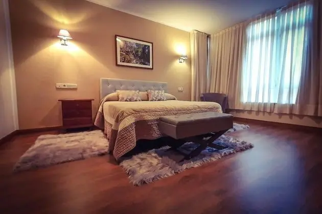 Tek Büyük veya İki Ayrı Yataklı Oda