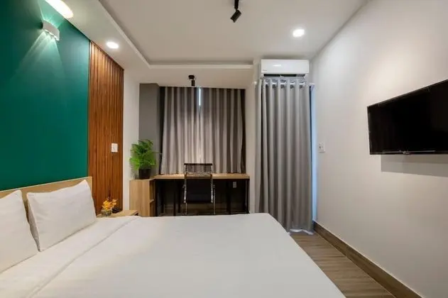 Luxury Oda