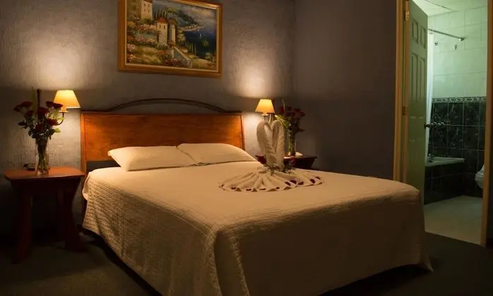 Tek Büyük Yataklı Oda