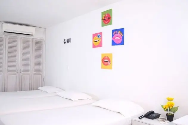 Üç Kişilik Oda