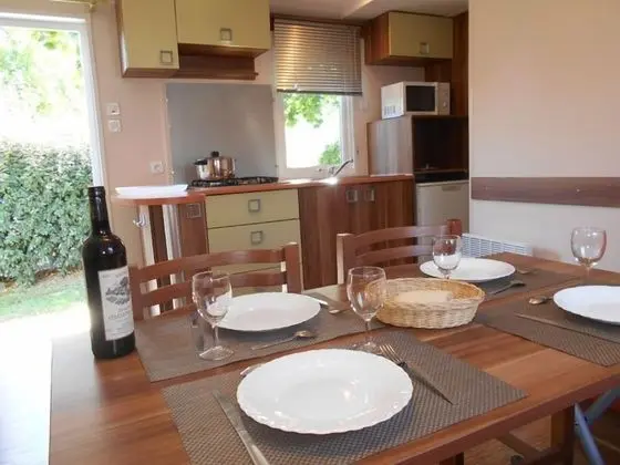 Karavan, 2 Yatak Odası (Large)