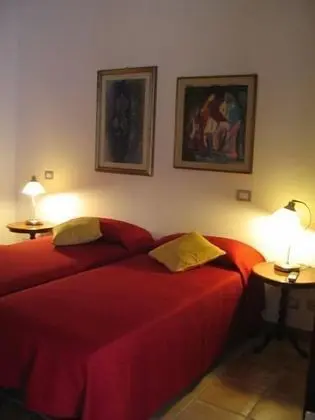 Tek Büyük veya İki Ayrı Yataklı Oda