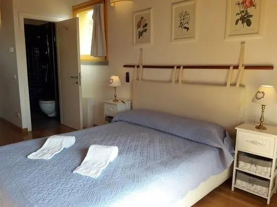 Apart Daire, 5 Yatak Odası