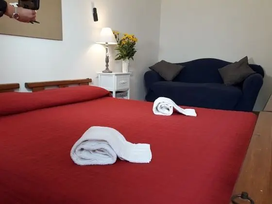 Apart Daire, 5 Yatak Odası